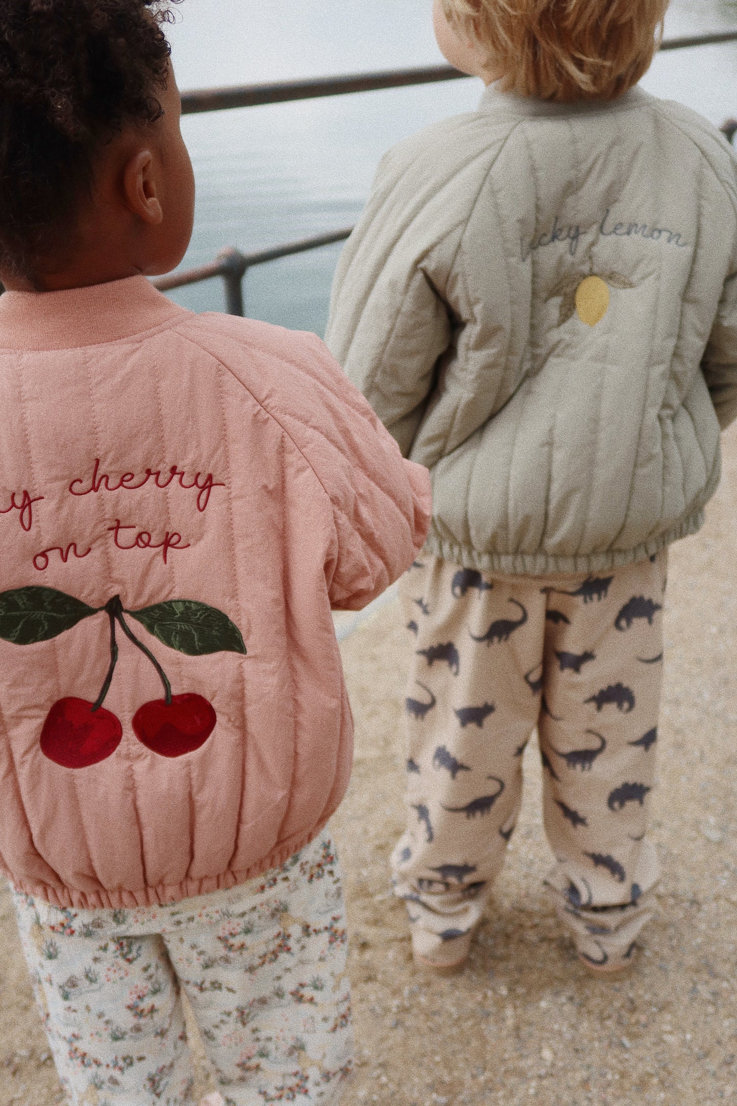 Juno Frill Bomber Jacke "Cameo Brown"