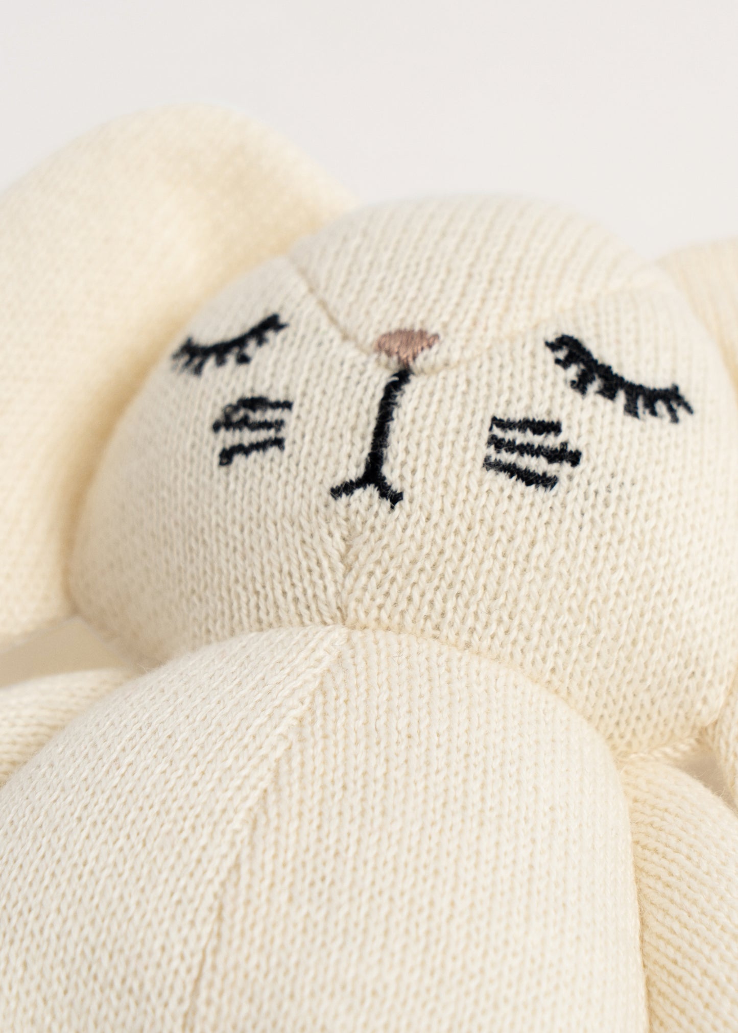 Rassel Rabbit Off White