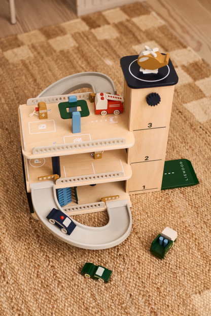 Parkturm aus Holz  "Jordy"