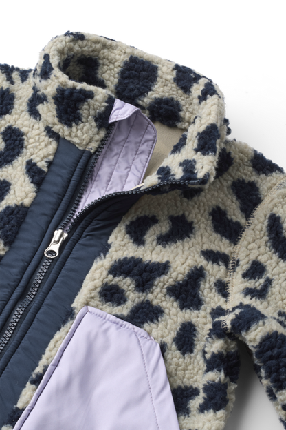 Teddy Jacke "Noam"