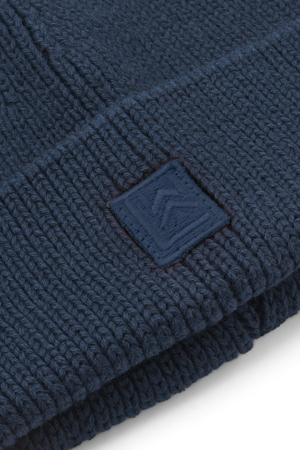 Beanie Gina