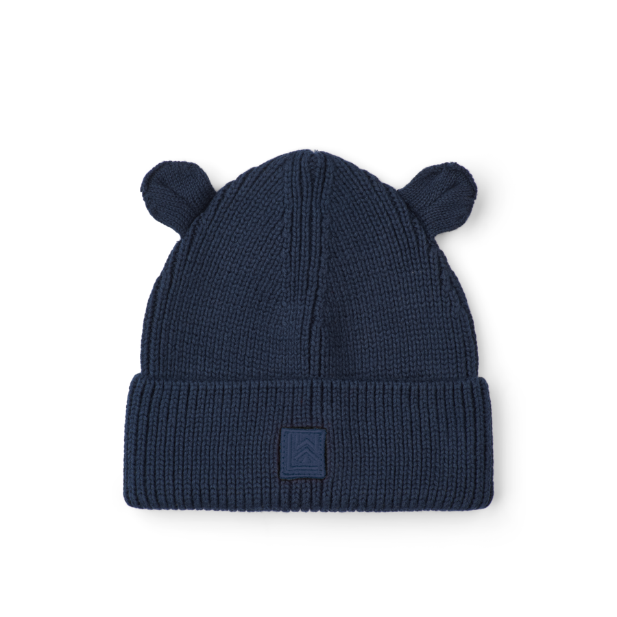 Beanie Gina