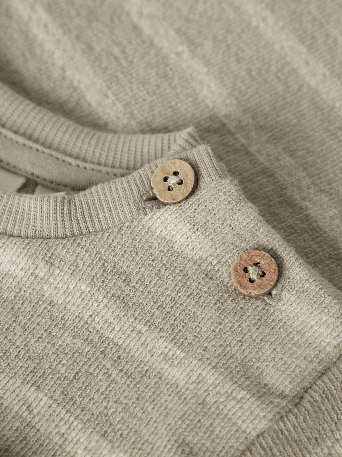 Body Oby "Moss Gray/Turtledove"